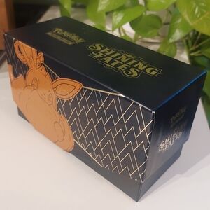 Shining Fates Elite Trainer Box With 500 Pokemon Cards